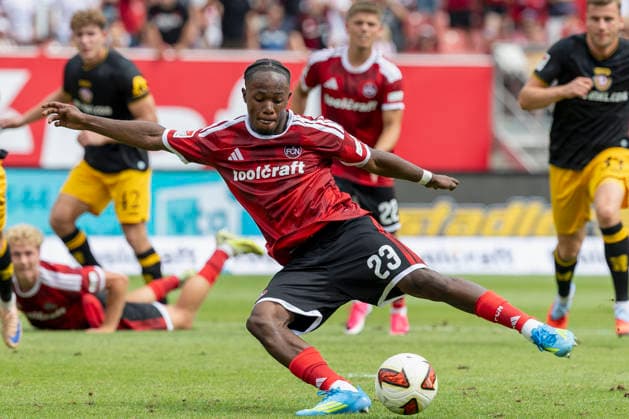 Mohamed Ali Zoma (1. FC Nürnberg), Goal scored, erzielt das Tor zum 3:0, celebrate the goal im 2. Bundesliga-Spiel zwischen dem 1. FC Nürnberg und Dynamo Dresden im Max-Morlock-Stadion, Nürnberg, Deutschland, am 9. August 2026. in action during the 2nd Bundesliga match between 1. FC Nuremberg and Dynamo Dresden at the Max-Morlock Stadium, Nuremberg, Germany, on August 9, 2026. DFB DFL REGULATIONS PROHIBIT ANY USE OF PHOTOGRAPHS AS IMAGE SEQUENCES AND OR QUASI-VIDEO, *** Mohamed Ali Zoma of 1. FC Nuremberg scores the goal to make it 3–0 and celebrates the goal during the 2. Bundesliga match between 1. FC Nuremberg and Dynamo Dresden at the Max Morlock Stadium, Nuremberg, Germany, on August 9, 2026, in action during the 2nd Bundesliga match between 1 FC Nuremberg and Dynamo Dresden at the Max Morlock Stadium, Nuremberg, Germany, on August 9, 2026. DFB and DFL regulations prohibit any use of photographs as image sequences and or quasi-video, Copyright: HMBxMedia xHeikoxBecker