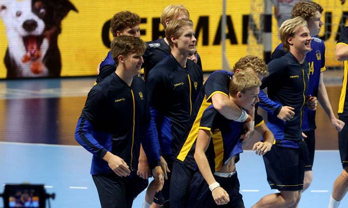 09.08.2026 Belgrade Sweden-Serbia European U18 men s handball championship final tournament match for 13-16 place Malte Seifert(L),Viggo Möller Moeller Holmen(L),Loke Fridh(3L),Axel Eriksson(R) Sweden celebrate victory :