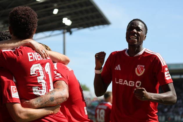 Cottbuser Torjubel - 2 King Manu (Energie Cottbus) Fussball 2. Bundesliga 2026 2027 FC Energie Cottbus - Hannover 96 *** Cottbus Goal Celebration 2 King Manu Energie Cottbus Soccer 2. Bundesliga 2026–2027 FC Energie Cottbus Hannover 96