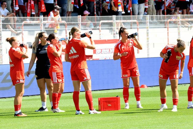09.08.2026, GER Deutschland, Fussball, 1.Frauen-Fussballbundesliga, 202672027, Alte Foersterei, 1.FC Union vs. Inter Mailand Union-Spielerinnenkreis 1. Liga: DFB DFL regulations prohibit any use of photographs as image sequences and or quasi-video) Berlin Stadion Alte Foersterei Berlin Deutschland *** August 9, 2026, GER Germany, Soccer, Women s Bundesliga 1, 202672027, Alte Foersterei, 1 FC Union vs. Inter Milan, Union Women’s Team, 1st Division, DFB DFL regulations prohibit any use of photographs as image sequences and or quasi-video, Berlin, Alte Foersterei Stadium, Berlin, Germany Copyright: xNordphotox xEnglerx