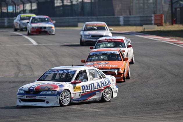RECORD DATE NOT STATED Sieger 4 Uwe Alzen (Betzdorf USA), Opel Vectra STW GER, Motorsport. 53. BELMOT-Oldtimer-Grand-Prix, Super Touring Revival Rennen 1, Samstag, Nuerburgring, Nuerburg, Rheinland-Pfalz, 08.08.2026 GER, Motorsport. 53. BELMOT-Oldtimer-Grand-Prix, Super Touring Revival Rennen 1, Samstag, Nuerburgring, Nuerburg, Rheinland-Pfalz, 08.08.2026 Nuerburg *** Winner 4: Uwe Alzen, Betzdorf, USA, Opel Vectra STW (GER), Motorsport 53 BELMOT Classic Car Grand Prix, Super Touring Revival Race 1, Saturday, Nürburgring, Nürburg, Rhineland-Palatinate, August 8, 2026, GER, Motorsport 53 BELMOT Classic Car Grand Prix, Super Touring Revival Race 1, Saturday, Nürburgring, Nürburg, Rhineland-Palatinate, August 8, 2026, Nürburg Copyright: xEibner-Pressefoto JuergenxAugstx EP_JAT