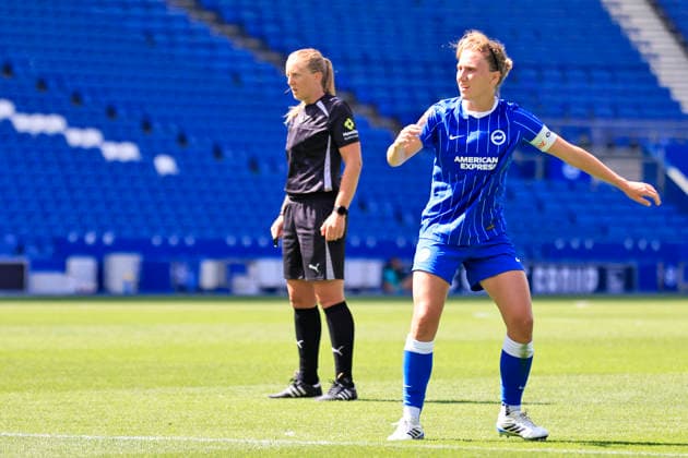 Brighton and Hove Albion Women v Paris Saint-Germain Women Pre-Season Friendly Maisie Symonds of Brighton and Hove Albion Women scores from a direct freekick during the Pre-Season Friendly match at the American Express Stadium, Brighton and Hove 09 08 2026 UK Newspapers OUT Copyright: xNeilxHolmesx FIL-23742-0013
