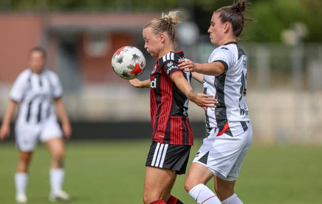 iGER, Frankfurt, Eintracht Frankfurt II vs FC Ingolstadt, DFB, 2. Bundesliga, Fussball, Spielzeit 2026 2027, Stadion am Brentanobad, 2. Spieltag im Bild v.l.: Mia Büchele (Eintracht Frankfurt Frauen II ), Anna-Lena Fritz (FC Ingolstadt 04 19) DFB DFL REGULATIONS PROHIBIT ANY USE OF PHOTOGRAPHS AS IMAGE SEQUENCES AND OR QUASI-VIDEO, 09.08.2026 *** iGER, Frankfurt, Eintracht Frankfurt II vs. FC Ingolstadt, DFB, 2. Bundesliga, soccer, 2026–2027 season, Stadion am Brentanobad, Matchday 2 in pictures (from left): Mia Büchele, Eintracht Frankfurt Women II, Anna Lena Fritz, FC Ingolstadt 04. 19 DFB DFL regulations prohibit any use of photographs as image sequences and or quasi-video. August 9, 2026 Copyright: HMBxMedia HendrikxHamelau