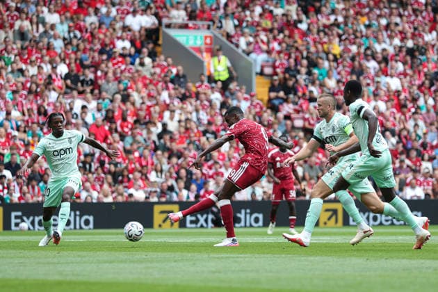 pre-season friendly: Liverpool v Monaco Alexander Isak of Liverpool shoots and scores to make it 1-0 during the pre-season friendly match Liverpool vs Monaco at Anfield, Liverpool, United Kingdom on 09 August 2026 (Photo by Jorge Horsted News Images) Liverpool Anfield Merseyside United Kingdom Copyright: xJorgexHorsted NewsxImagesx