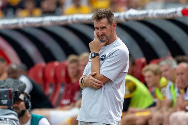 Trainer Miroslav Klose (1.FC Nuernberg), im 2. Bundesliga-Spiel zwischen dem 1. FC Nürnberg und Dynamo Dresden im Max-Morlock-Stadion, Nürnberg, Deutschland, am 9. August 2026. in action during the 2nd Bundesliga match between 1. FC Nuremberg and Dynamo Dresden at the Max-Morlock Stadium, Nuremberg, Germany, on August 9, 2026. DFB DFL REGULATIONS PROHIBIT ANY USE OF PHOTOGRAPHS AS IMAGE SEQUENCES AND OR QUASI-VIDEO, *** Coach Miroslav Klose of 1. FC Nuremberg, during the 2. Bundesliga match between 1. FC Nuremberg and Dynamo Dresden at the Max Morlock Stadium, Nuremberg, Germany, on August 9, 2026, in action during the 2nd Bundesliga match between 1 FC Nuremberg and Dynamo Dresden at the Max Morlock Stadium, Nuremberg, Germany, on August 9, 2026 DFB and DFL regulations prohibit any use of photographs as image sequences and or quasi-video, Copyright: HMBxMedia xHeikoxBecker
