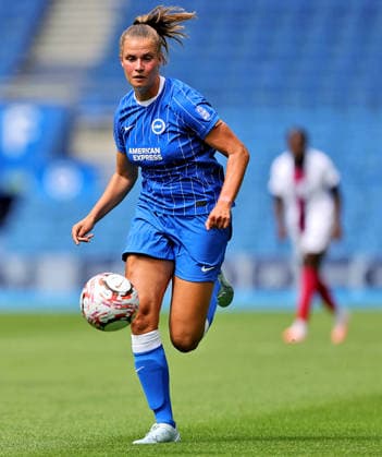 Brighton and Hove Albion Women v Paris Saint-Germain Women Pre-Season Friendly Marit AuÃ e of Brighton and Hove Albion Women during the Pre-Season Friendly match at the American Express Stadium, Brighton and Hove 09 08 2026 UK Newspapers OUT Copyright: xNeilxHolmesx FIL-23742-0023