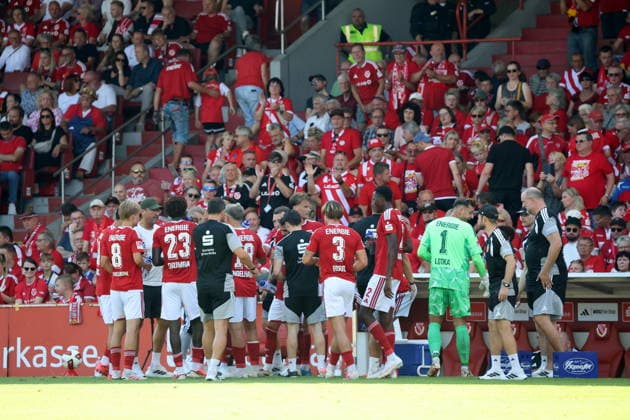 Hydration Break Fussball 2. Bundesliga 2026 2027 FC Energie Cottbus - Hannover 96 *** Hydration Break Soccer 2. Bundesliga 2026–2027 FC Energie Cottbus Hannover 96