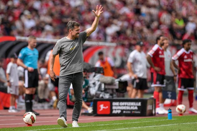 Fußball, 2. Bundesliga, 20260809, 1. FC Nürnberg - SG Dynamo Dresden. Im Bild Trainer Dresden Thomas STAMM. Nürnberg Max-Morlock-Stadion Bayern Deutschland *** Soccer, 2. Bundesliga, 20260809, 1. FC Nürnberg vs. SG Dynamo Dresden. Pictured: Dresden coach Thomas STAMM at the Max Morlock Stadium in Bavaria, Germany Copyright: Passion2Press MarkusxFischerx