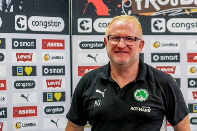 Heiko Vogel Trainer ( Fuerth ) bei der Pk nach dem Spiel Deutschland , Hamburg , Millerntorstadion , Fussball , 2 . Bundesliga , FC St Pauli - SPVGG Greuther Fürth *** Heiko Vogel, Fürth coach, at the postgame press conference; Germany, Hamburg, Millerntor Stadium, soccer, 2. Bundesliga, FC St. Pauli vs. SPVGG Greuther Fürth