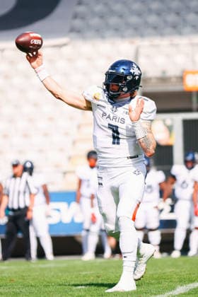 AMERICAN FOOTBALL - EFA, Raiders vs Musketeers INNSBRUCK,AUSTRIA,09.AUG.26 - AMERICAN FOOTBALL - EFA, Raiders Tirol vs Paris Musketeers. Image shows Zach Edwards (Paris).  GEPAxpictures xOleskiixMarusyk
