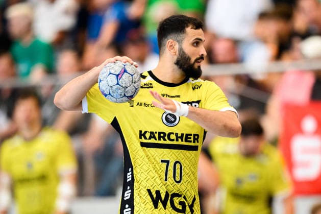 Altensteig: SCup - Finale - 26 27 - Frisch Auf Goeppingen - TVB Stuttgart Mohamed Darmoul (Stuttgart) Altensteig Eichwaldhalle Baden-Württemberg Deutschland *** Altensteig SCup Final 26 27 Frisch Auf Göppingen TVB Stuttgart Mohamed Darmoul Stuttgart Altensteig Eichwaldhalle Baden-Württemberg Germany