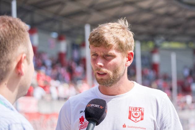 Trainer Robert Schröder (HFC), Interview, Hallescher FC vs. Chemnitzer FC, Fussball, Regionalliga Nordost, 4. Spieltag, Saison 2026 27, 09.08.2026 Halle Leuna Chemie Stadion ST Deutschland *** HFC Coach Robert Schröder, Interview, Hallescher FC vs. Chemnitzer FC, Soccer, Northeast Regional League, Matchday 4, 2026–27 Season, August 9, 2026, Halle Leuna Chemie Stadium, ST Deutschland