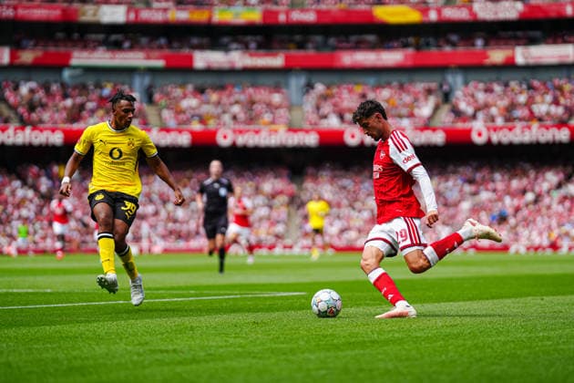 Filippo Mane (Borussia Dortmund, 39), Kai Harvertz (FC Arsenal, 29) GER, FC Arsenal vs. Borussia Dortmund, Fußball, Emirates Cup 2026, Saison 2026 2027, 09.08.2026 GER, FC Arsenal vs. Borussia Dortmund, Fußball, Emirates Cup 2026, Saison 2026 2027, 09.08.2026 London *** Filippo Mane, Borussia Dortmund, 39, Kai Havertz, Arsenal, 29 (GER), Arsenal vs. Borussia Dortmund, Soccer, Emirates Cup 2026, 2026–2027 Season, August 9, 2026, GER, Arsenal FC vs. Borussia Dortmund, Soccer, 2026 Emirates Cup, 2026–2027 Season, August 9, 2026, London Copyright: xEibner-Pressefoto MarcelxvonxFehrnx EP_MFN_P