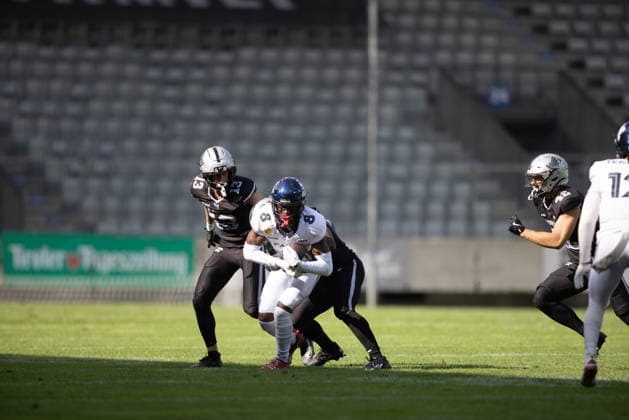 Raiders Tirol vs Paris Musketeers, American Football, EFA, Week 13, 2026, 09.08.2026 Innsbruck Tivoli Sradium Austria Copyright: xPFA BjörnxKeckerx