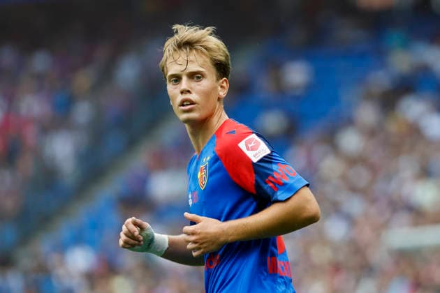 Ludwig Malachowski Thorell (FC Basel, 08) , Schweiz, Fussball, Super League, 3.Spieltag, 2026 2027, FC Basel 1893 vs. FC Thun, 09.08.2026, Basel Sankt Jakob Park Schweiz *** Ludwig Malachowski Thorell FC Basel, 08, Switzerland, Soccer, Super League, Matchday 3, 2026–2027, FC Basel 1893 vs. FC Thun, August 9, 2026, Basel, St. Jakob Park, Switzerland Copyright: xGrantxHubbsx