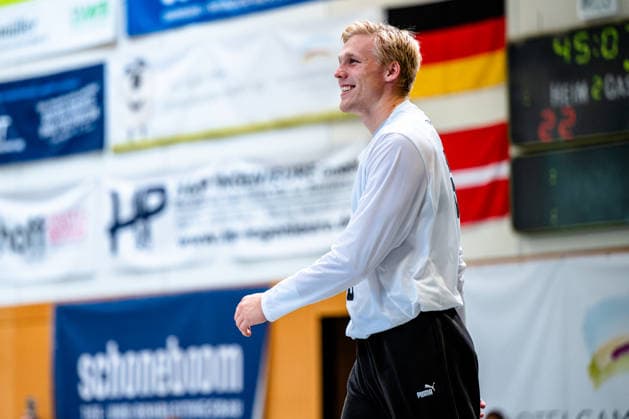 09.08.2026, xdobgx, Handball Heide-Cup 2026, VfL Gummersbach - Mors Thy Handbold v.l. Bertram Obling (VfL Gummersbach, 16) lächelnd, freundlicher Gesichtsausdruck, smiling, friendly expression Schneverdingen *** August 9, 2026, xdobgx, Handball Heide Cup 2026, VfL Gummersbach vs. Mors Thy Handbold, from left: Bertram Obling (VfL Gummersbach), 16, smiling, friendly expression, Schneverdingen