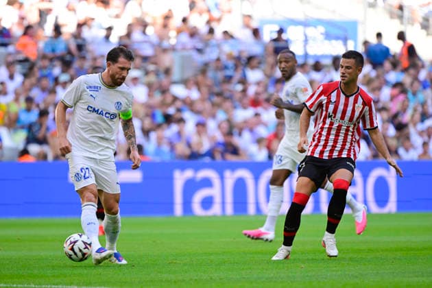 FOOTBALL : Olympique de Marseille VS Athletic Club Bilbao - 09 08 2026 Pierre-Emile Hojbjerg (OM) - Pre-season friendly between Olympique de Marseille and Athletic Club Bilbao on August 9, 2026 at the CEPAC Velodrome Stadium in Marseille. MarseilleFrance  Copyright: xWilliamxCannarellax