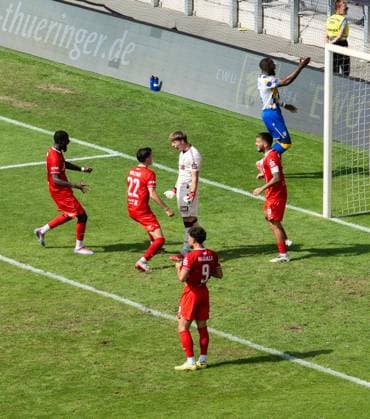 FUSSBALL - REGIONALLIGA SAISON 2026-2027 NORDOST 4. SPIELTAG JENA - ERFURT ** NUR FÜR REDAKTIONELLE ZWECKE ** EDITORIAL USE ONLY **<p>09 08 2026-Jena: Fussball Regionalliga Nordost Saison 2026 20227 Ernst-Abbe-Sportfeld 4. Spieltag FC Carl Zeiss Jena - FC Rot Weiss Erfurt im Foto: Jubel bei Torhüter Jaden Rodtnick 20 (FC Rot‘Weiß Erfurt) nach der Parade vom Schuss von Elias Löder 18 (FC Carl Zeiss Jena) ( Deutschland Thueringen Jena Copyright: SaschaxFromm *** SOCCER REGIONAL LEAGUE 2026–2027 SEASON, NORTHEAST DIVISION, MATCHDAY 4: JENA VS. ERFURT ** FOR EDITORIAL PURPOSES ONLY ** EDITORIAL USE ONLY ** p August 9, 2026 Jena Soccer Regional League Northeast Season 2026–2027 Ernst Abbe Sports Field Matchday 4 FC Carl Zeiss Jena vs. FC Rot-Weiss Erfurt In the photo: Goalkeeper Jaden Rodtnick celebrates 20 FC Rot’Weiß Erfurt after saving a shot by Elias Löder (No. 18, FC Carl Zeiss Jena) Germany Thuringia Jena Copyright SaschaxFromm Copyright: SaschaxFromm doc8733uqel6ggmk4pr11dx ,EDITORIAL USE ONLY