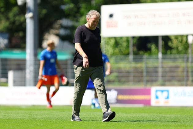 Ralf Voigt (Trainer, Bremer SV) Fußball I Herren I Regionalliga Nord I Saison 2026-2027 I 2. Spieltag I FC St. Pauli U23 - Bremer SV I 09.08.2026 I Edmund-Plambeck-Stadion *** Ralf Voigt, Coach, Bremer SV Men s Soccer I, Regionalliga Nord I, 2026–2027 Season, Matchday 2, FC St. Pauli U23 vs. Bremer SV, August 9, 2026, Edmund Plambeck Stadium