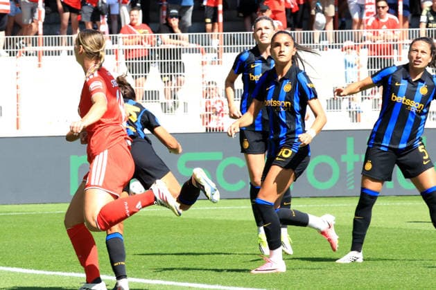 09.08.2026, GER Deutschland, Fussball, 1.Frauen-Fussballbundesliga, 202672027, Alte Foersterei, 1.FC Union vs. Inter Mailand Magull Lina (Inter Mailand 10) 1. Liga: DFB DFL regulations prohibit any use of photographs as image sequences and or quasi-video) Berlin Stadion Alte Foersterei Berlin Deutschland *** August 9, 2026, GER Germany, Soccer, Women s Bundesliga 1, 202672027, Alte Foersterei, 1 FC Union vs. Inter Milan, Lina Magull, Inter Milan, 10:01, DFB DFL regulations prohibit any use of photographs as image sequences and or quasi-video, Berlin, Alte Foersterei Stadium, Berlin, Germany Copyright: xNordphotox xEnglerx