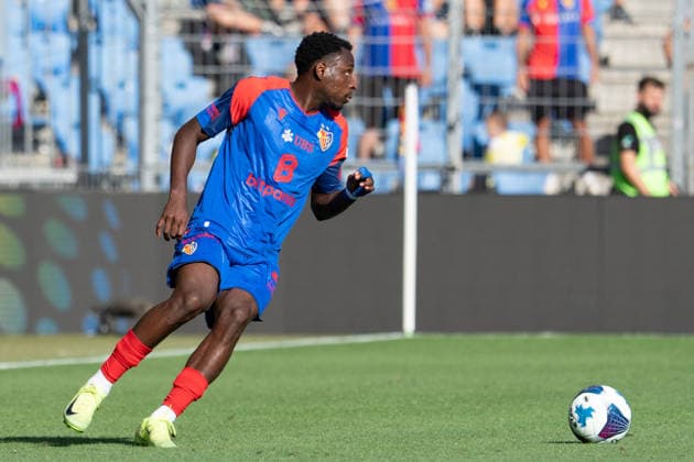 BASEL, SWITZERLAND - August 9: Philip Otele of Basel in action during the Swiss Super League 2026 27 match between FC Basel 1893 and FC Thun at St. Jakob-Park on August 9, 2026 in Basel, Switzerland. Basel Basel-Stadt Switzerland *** BASEL, SWITZERLAND August 9 Philip Otele of Basel in action during the 2026–27 Swiss Super League match between FC Basel 1893 and FC Thun at St. Jakob Park on August 9, 2026, in Basel, Switzerland; Basel, Basel-Stadt, Switzerland Copyright: xJustPictures.ch PascalxvonxBürenx jp-en-EuSpIm-Pavo_Fotografie-07130