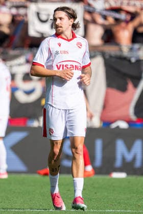 BASEL, SWITZERLAND - August 9: Marc Gutbub of Thun during the Swiss Super League 2026 27 match between FC Basel 1893 and FC Thun at St. Jakob-Park on August 9, 2026 in Basel, Switzerland. Basel Basel-Stadt Switzerland *** BASEL, SWITZERLAND, August 9: Marc Gutbub of Thun during the Swiss Super League 2026–27 match between FC Basel 1893 and FC Thun at St. Jakob Park on August 9, 2026, in Basel, Switzerland; Basel, Basel-Stadt, Switzerland Copyright: xJustPictures.ch PascalxvonxBürenx jp-en-EuSpIm-Pavo_Fotografie-07165