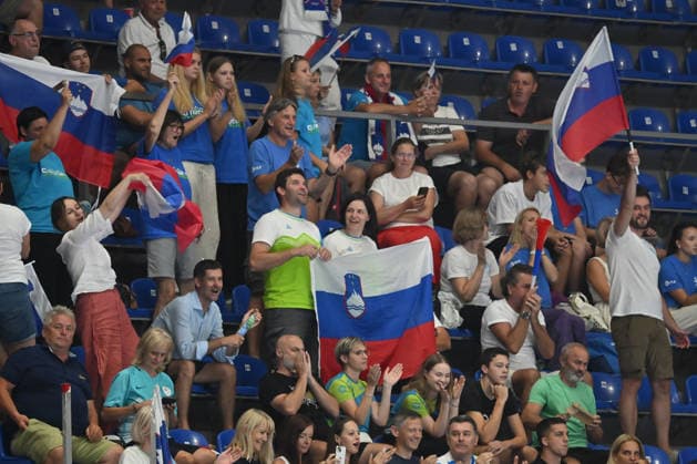 GERMANY vs SLOVENIA SUPPORTERS handball U18 Gernany national team, Nationalteam vs Slovenia during EHF U18 European Championship, EM, Europameisterschaft final match at Aleksandar Nikolic Pionir hall, Belgrade 09.08.2026 Foto: HANDBALL, SERBIA, EHF EUROPEAN U18 CHAMPIONSHIP, GERMANY, SLOVENIA Belgrade Aleksandar Nikolic Pionir arena Serbia Copyright: xMarkoxMetlasx xMNxPressx