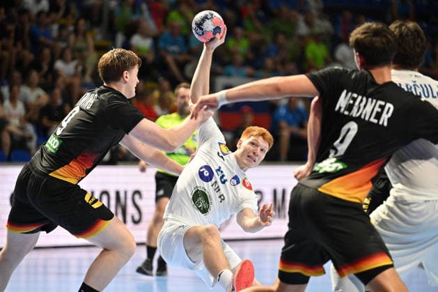 GERMANY vs SLOVENIA ERAZEM KOVAC handball U18 Gernany national team, Nationalteam vs Slovenia during EHF U18 European Championship, EM, Europameisterschaft final match at Aleksandar Nikolic Pionir hall, Belgrade 09.08.2026 Foto: HANDBALL, SERBIA, EHF EUROPEAN U18 CHAMPIONSHIP, GERMANY, SLOVENIA Belgrade Aleksandar Nikolic Pionir arena Serbia Copyright: xMarkoxMetlasx xMNxPressx