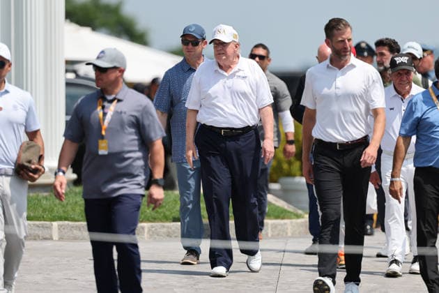 BEDMINSTER, NJ - AUGUST 09: President Donald Trump walks on his golf course at Bedminster during the forth round of LIV Golf New York on August 9, 2026 at Trump National Golf Club in Bedminster, New Jersey. (Photo by Andrew Mordzynski Icon Sportswire) GOLF: AUG 09 LIV Golf New York EDITORIAL USE ONLY Icon2608098173332