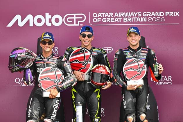 Races of Qatar Airways Grand Prix of the United Kingdom of MotoGP at Silverstone Circuit. 09 August 2026 In picture: Raul Fernandez , Jorge Martin and Marco Bezzecchi Carreras del Gran Premio Qatar Airways de MotoGP del Reino Unido en el circuito de Silverstone. 09 de Agosto de 2026 POOL MotoGP.com Cordon Press Images will be for editorial use only. Mandatory credit: MotoGP.com Cordon Press 