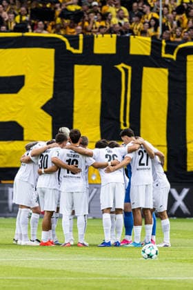 3.Liga: Alemannia Aachen - SC Verl; 09.08.2026 SC Verl im Teamkreis bis zum Spielbeginn. 3.Liga: Alemannia Aachen - SC Verl; Tivoli, Aachen; 09.08.2026 DFB regulations prohibit any use of photographs as image sequences and or quasi video. *** 3rd Division: Alemannia Aachen vs. SC Verl, August 9, 2026; SC Verl in the team huddle until kickoff; 3rd Division: Alemannia Aachen vs. SC Verl at Tivoli, Aachen, August 9, 2026 DFB regulations prohibit any use of photographs as image sequences and or quasi-video Copyright: xBEAUTIFULxSPORTS Buriakovx