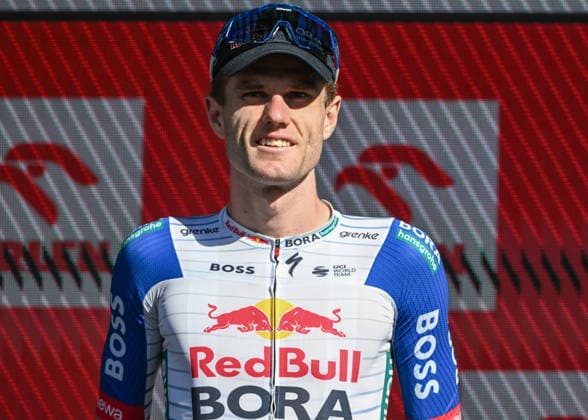 83rd Tour De Pologne 2026 - Stage 7 WIELICZKA, POLAND - AUGUST 09: Finn Fisher-Black of New Zealand and Red Bull Bora Hansgrohe poses on the podium during the awards ceremony after finishing in second place overall at the 83rd Tour de Pologne 2026, Stage 7 a 12.5km individual time trial stage from Wieliczka to Wieliczka UCIWT on August 09, 2026 in Wieliczka, Poland. Wieliczka Poland  Copyright: xArturxWidakx originalFilename:widak-83rdtour260809_np0GZ.jpg