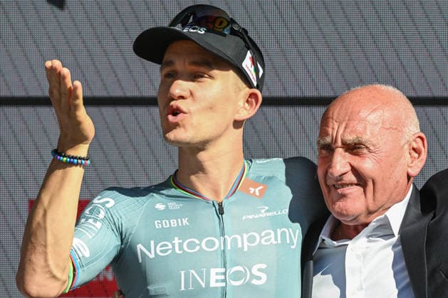83rd Tour De Pologne 2026 - Stage 7 WIELICZKA, POLAND - AUGUST 09: Michal Kwiatkowski (L) of Poland and INEOS Grenadiers stands alongside Race Director Czeslaw Lang (R) during the final awards ceremony of the 83rd Tour de Pologne 2026, Stage 7 a 12.5km individual time trial stage from Wieliczka to Wieliczka UCIWT on August 09, 2026 in Wieliczka, Poland. Wieliczka Poland  Copyright: xArturxWidakx originalFilename:widak-83rdtour260809_npWLv.jpg