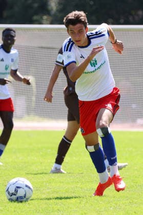 Fußball, U19, FC St. Pauli - Hamburger SV U19 DFB-Nachwuchsliga - Vorrunde Gruppe A FC St.Pauli - Hsamburger SV im Hammer Park Stadion Andrej Vasiljevic (HSV) *** U19 DFB Youth League Preliminary Round, Group A: FC St. Pauli vs. Hsamburger SV at Hammer Park Stadium; Andrej Vasiljevic (HSV)