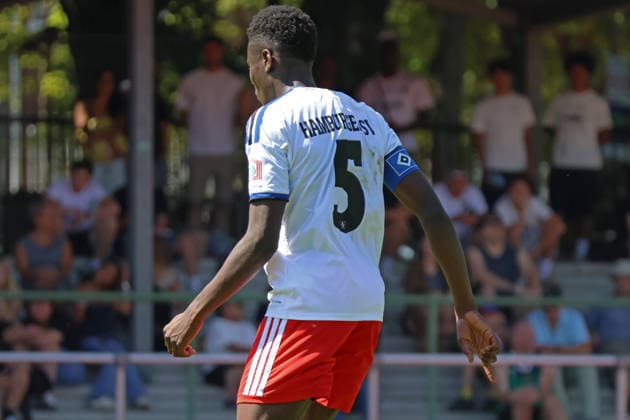Fußball, U19, FC St. Pauli - Hamburger SV U19 DFB-Nachwuchsliga - Vorrunde Gruppe A FC St.Pauli - Hsamburger SV im Hammer Park Stadion Tyron Conraedel (HSV) *** U19 DFB Youth League Preliminary Round, Group A: FC St. Pauli vs. Hsamburger SV at Hammer Park Stadium; Tyron Conraedel (HSV)