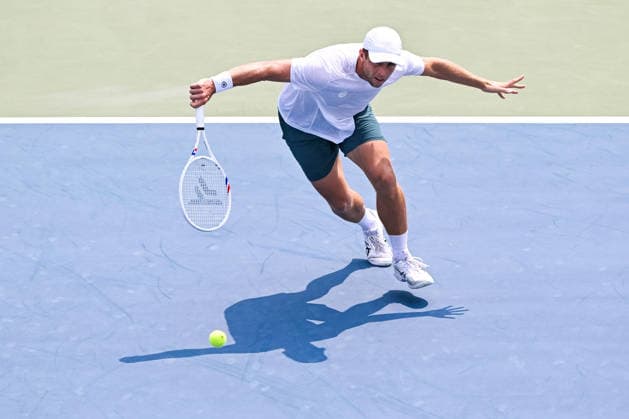 MONTREAL, QC - AUGUST 09: Tallon Griekspoor (NED) returns the ball during a fourth round match at National Bank Open on August 09, 2026 at IGA Stadium in Montreal, QC (Photo by David Kirouac Icon Sportswire) TENNIS: AUG 09 National Bank Open EDITORIAL USE ONLY Icon26080900626
