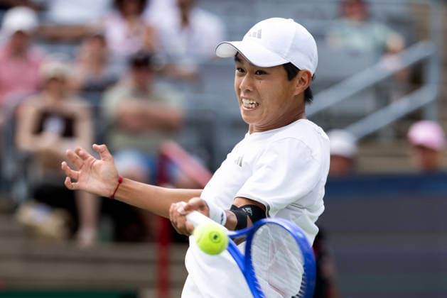 August 9, 2026, Montreal, Quebec, Canada: LEARNER TIEN (12) from USA forehand in match against Thiago Agustin Tirante from Argentina in round of 16 at Canadian Open at IGA stadium in Montreal, Quebec, Canada on 2026-08-09 TENNIS: Canadian Open Montreal 2026  - ZUMAl189 20260809_zsp_l189_059 Copyright: xYannickxLegarex