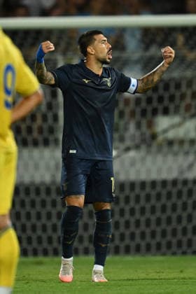 IPA87361026 - Mattia Zaccagni of S.S. Lazio celebrates after scoring the goal that tied the game at 1-1 during a preseason friendly match between Frosinone Calcio and S.S. Lazio at Benito Stirpe Stadium on August 9, 2026, in Frosinone, Italy.  Copyright: xDomenicoxCippitelli IPAxSportx xx 87361026
