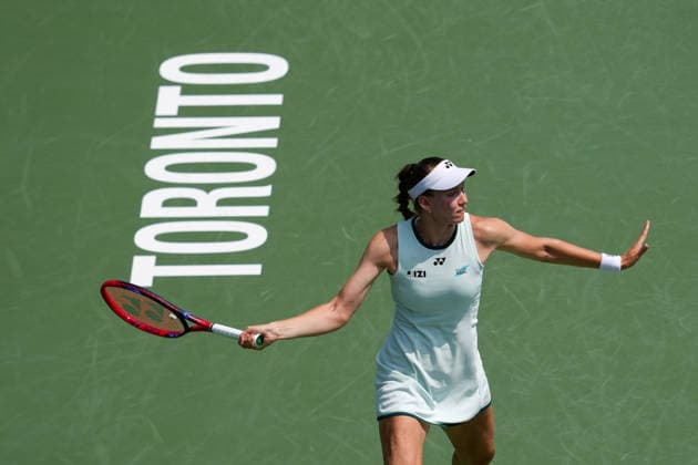 National Bank Open 2026 - Day 9 TORONTO, CANADA - AUGUST 9 : Elena Rybakina of Kazakhstan in action against Liudmila Samsonova in the round of 16 during the WTA, Tennis Damen 1000 National Bank Open in Toronto, Ontario, Canada on August 9, 2026. Mert Alper Dervis Anadolu Ontario Canada. Editorial use only. Please get in touch for any other usage.  Copyright: x2026xAnadoluxMertxAlperxDervisx