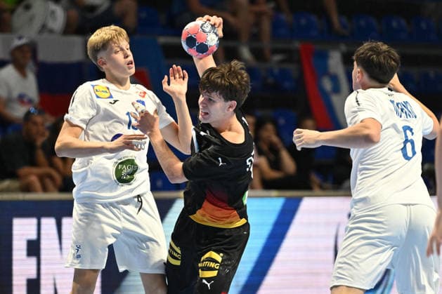 GERMANY vs SLOVENIA LENN STROBEL handball U18 Gernany national team, Nationalteam vs Slovenia during EHF U18 European Championship, EM, Europameisterschaft final match at Aleksandar Nikolic Pionir hall, Belgrade 09.08.2026 Foto: HANDBALL, SERBIA, EHF EUROPEAN U18 CHAMPIONSHIP, GERMANY, SLOVENIA Belgrade Aleksandar Nikolic Pionir arena Serbia Copyright: xMarkoxMetlasx xMNxPressx