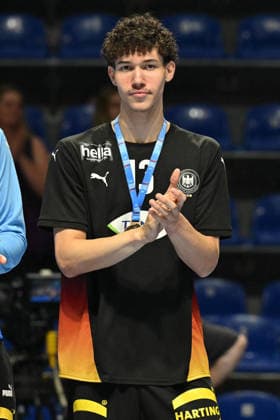 GERMANY vs SLOVENIA ELVIS ERNESTO KRETZSCHMAR handball U18 Gernany national team, Nationalteam vs Slovenia during EHF U18 European Championship, EM, Europameisterschaft final match at Aleksandar Nikolic Pionir hall, Belgrade 09.08.2026 Foto: HANDBALL, SERBIA, EHF EUROPEAN U18 CHAMPIONSHIP, GERMANY, SLOVENIA Belgrade Aleksandar Nikolic Pionir arena Serbia Copyright: xMarkoxMetlasx xMNxPressx
