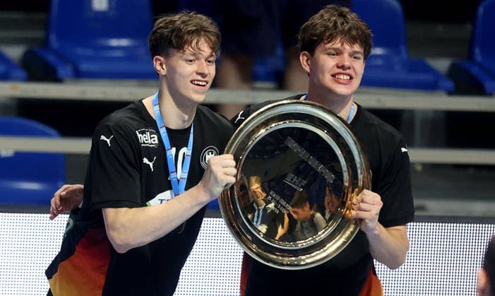 09.08.2026 Belgrade Germany-Slovenia European U18 men s handball championship final tournament final match Kalle Gaugisch,Lenn Strobel Germany Euro champion plate :