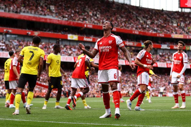 Arsenal v Borussia Dortmund 09 August 2026, London - Emirates Cup - Arsenal v Borussia Dortmund - Gabriel of Arsenal reacts - Photo: Jacques Feeney Offside. London UK *** Arsenal gegen Borussia Dortmund, 9. August 2026, London, Emirates Cup: Arsenal gegen Borussia Dortmund – Gabriel von Arsenal reagiert. Foto: Jacques Feeney, Offside, London, Großbritannien  Copyright: xJacquesxFeeneyx xOffsidexOffside