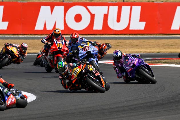 MOTO - MOTO GP - BRITISH GRAND PRIX 2026 33 BINDER Brad (zaf), Red Bull KTM Factory Racing, KTM RC16, action with 43 MILLER Jack (aus), Prima Pramac Yamaha MotoGP, Yamaha YZR-M1 during the 2026 Qatar Airways Grand Prix of Great Britain on the Silverstone Circuit from August 7 to 9, 2026, in Silverstone, United Kingdom - SilverstoneUnited Kingdom  Copyright: xGIGIxSOLDANOx