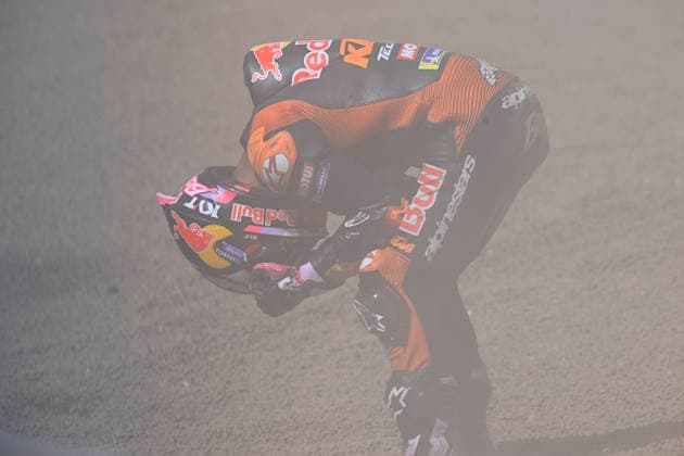 MOTO - MOTO GP - BRITISH GRAND PRIX 2026 BASTIANINI Enea (ita), Red Bull KTM Tech3, KTM RC16, portrait, accident, crash during the 2026 Qatar Airways Grand Prix of Great Britain on the Silverstone Circuit from August 7 to 9, 2026, in Silverstone, United Kingdom - SilverstoneUnited Kingdom  Copyright: xGIGIxSOLDANOx