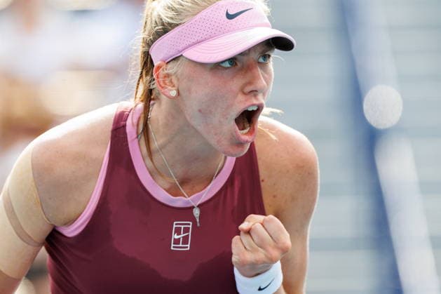 August 9, 2026, Toronto, On, Canada: Alina Korneeva reacts during her match against Coco Gauff of the United States during round of 16 National Bank Open tennis action in Toronto, on Sunday, Aug. 9, 2026. Canada News - August 9, 2026  - ZUMAc35_ 20260809_zaf_c35_081 Copyright: xKeitoxNewmanx