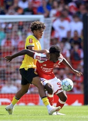 Josh Ogunnaike of Arsenal in action against Mathis Albert of Borussia Dortmund Arsenal v Borussia Dortmund, Pre Season Friendly, Football, Emirates Stadium, London, UK - 09 Aug 2026London Emirates Stadium United Kingdom EDITORIAL USE ONLY No use with unauthorised audio, video, data, fixture lists, club league logos or live services. Online in-match use limited to 120 images, no video emulation. No use in betting, games or single club league player publications.  Copyright: xGeorgexTewkesbury Shutterstockx 17051143dc