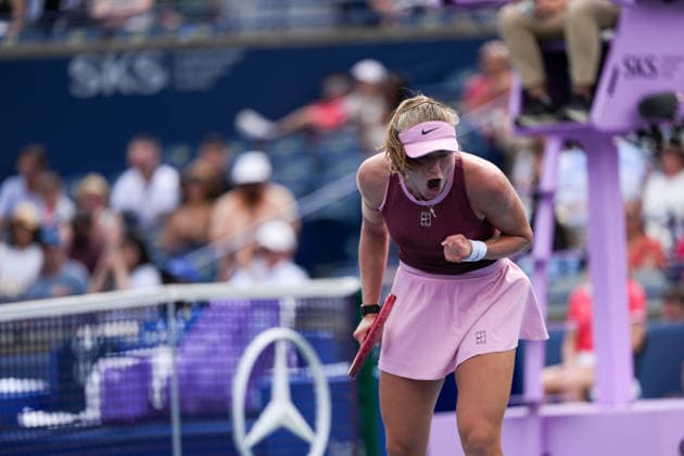 National Bank Open 2026 - Day 9 TORONTO, CANADA - AUGUST 9 : Alina Korneeva gestures after scoring a point against Coco Gauff of the United States during the WTA, Tennis Damen 1000 National Bank Open round of 16 match in Toronto, Ontario, Canada on August 9, 2026. Mert Alper Dervis Anadolu Ontario Canada. Editorial use only. Please get in touch for any other usage.  Copyright: x2026xAnadoluxMertxAlperxDervisx
