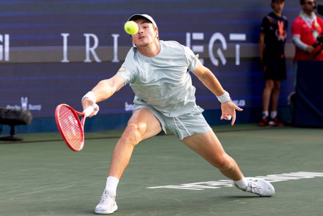 August 9, 2026, Montreal, Quebec, Canada: JOAO FONSECA (22) from Brazil forehand in match against BEN SHELTON (5) from USA in round of 16 at Canadian Open at IGA stadium in Montreal, Quebec, Canada on 2026-08-09 Montreal Canada - ZUMAl189 20260809_zsp_l189_102 Copyright: xYannickxLegarex