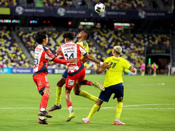 August 9, 2026: Nashville SC defender Jeisson Palacios (4) heads the ball during a Leagues Cup match between Atletico de San Luis and Nashville SC at Geodis Park in Nashville, TN. CSM Leagues Cup 2026: Atletico De San Luis Vs Nashville SC AUG 09  - ZUMAc04_ 20260809_zma_c04_083 Copyright: xStephenxFurstx